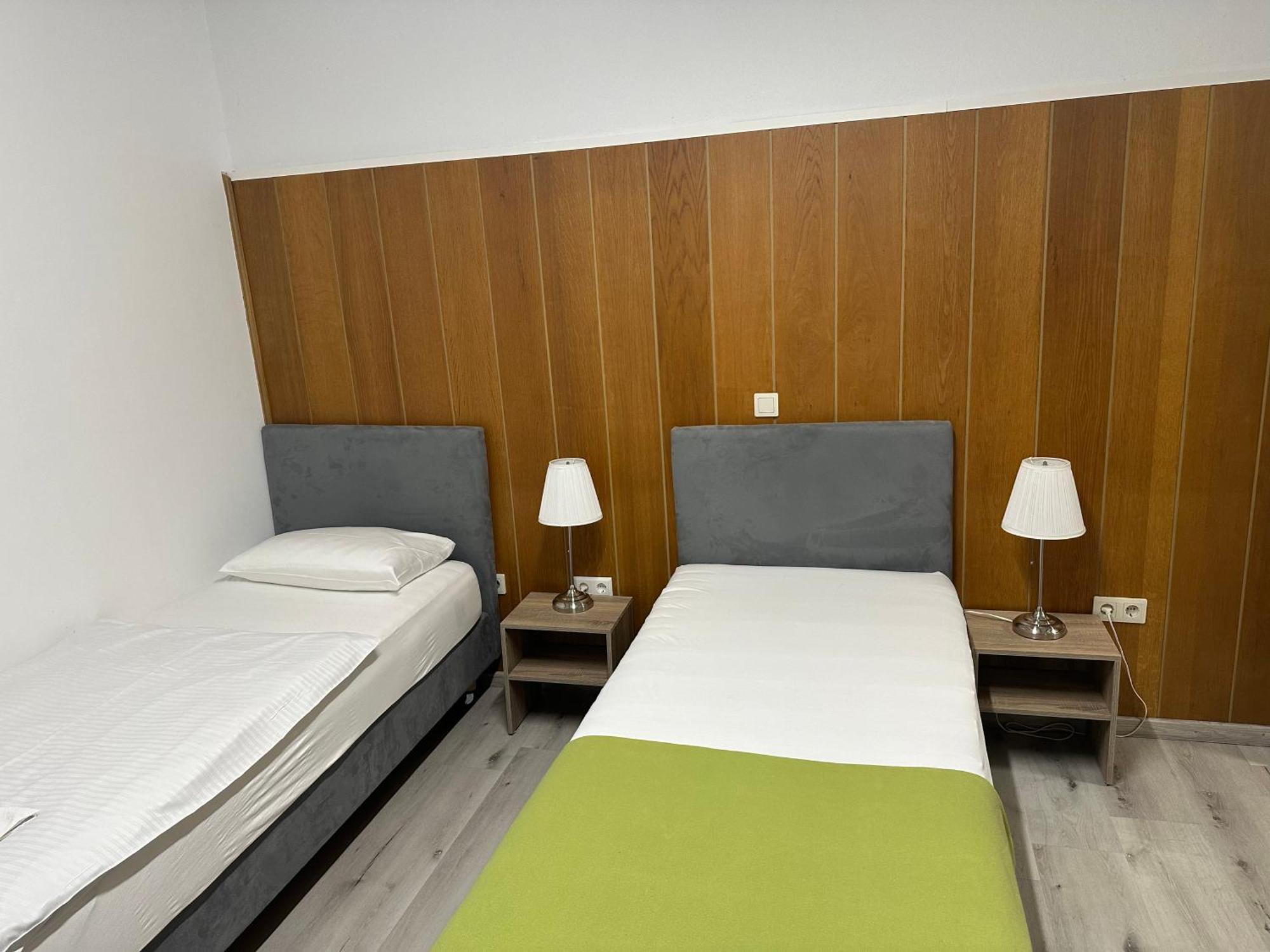 Hotel Alte Wache Mariental Exterior photo