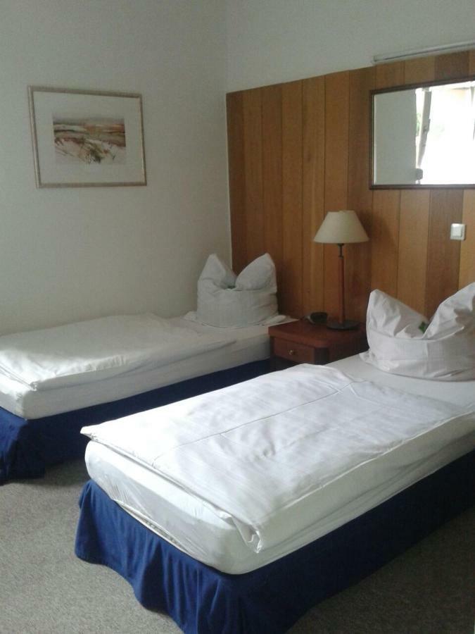Hotel Alte Wache Mariental Exterior photo